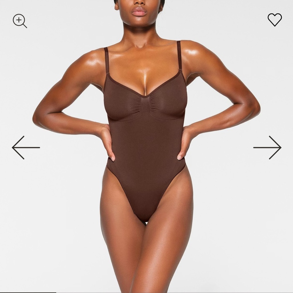 SKIMS Seamless Sculpt Thong Bodysuit